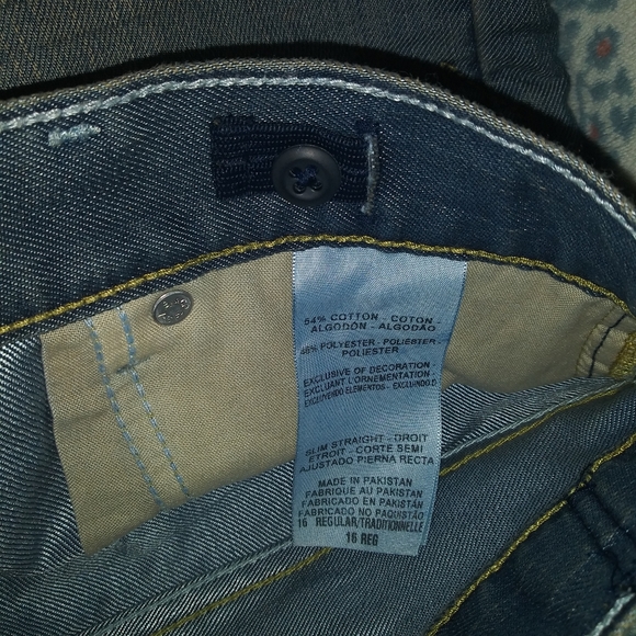 Sold - Picture 4 of 8